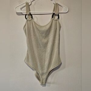 Nasty Gal Cream Ribbed Seamless Bodysuit With Tortoiseshell Ring Detail Size 6